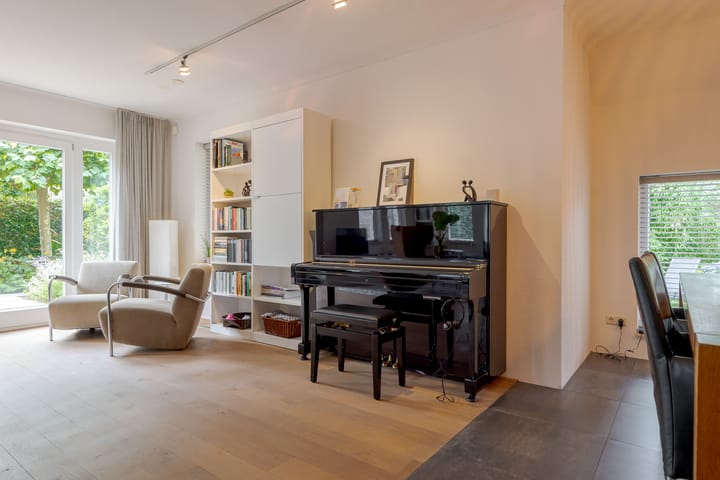 Vrijstaande woning te koop: Kolibrievlinder 8, Meppel