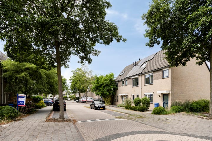 Hoekwoning te koop: Wipmolen 1, Alphen Aan Den Rijn