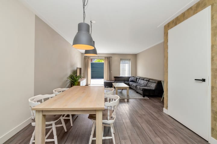 Tussenwoning te koop: Willem 't Hartstraat 21, 'T Zand