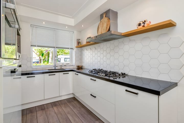 Tussenwoning te koop: Willem 't Hartstraat 21, 'T Zand