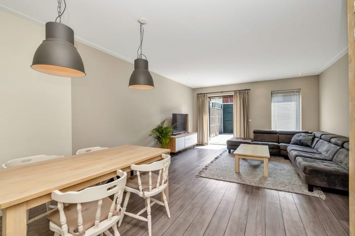 Tussenwoning te koop: Willem 't Hartstraat 21, 'T Zand
