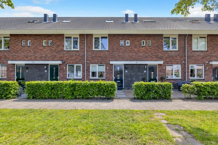 Tussenwoning te koop: Willem 't Hartstraat 21, 'T Zand