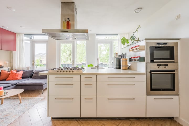 Studio te koop: Van Bossestraat 70-1, Amsterdam