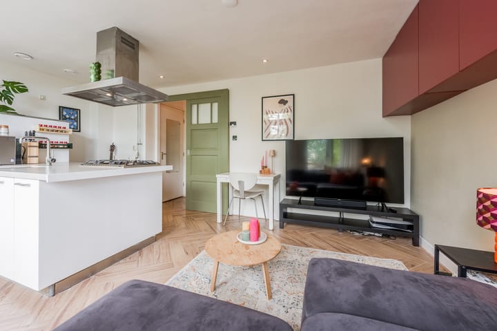 Studio te koop: Van Bossestraat 70-1, Amsterdam