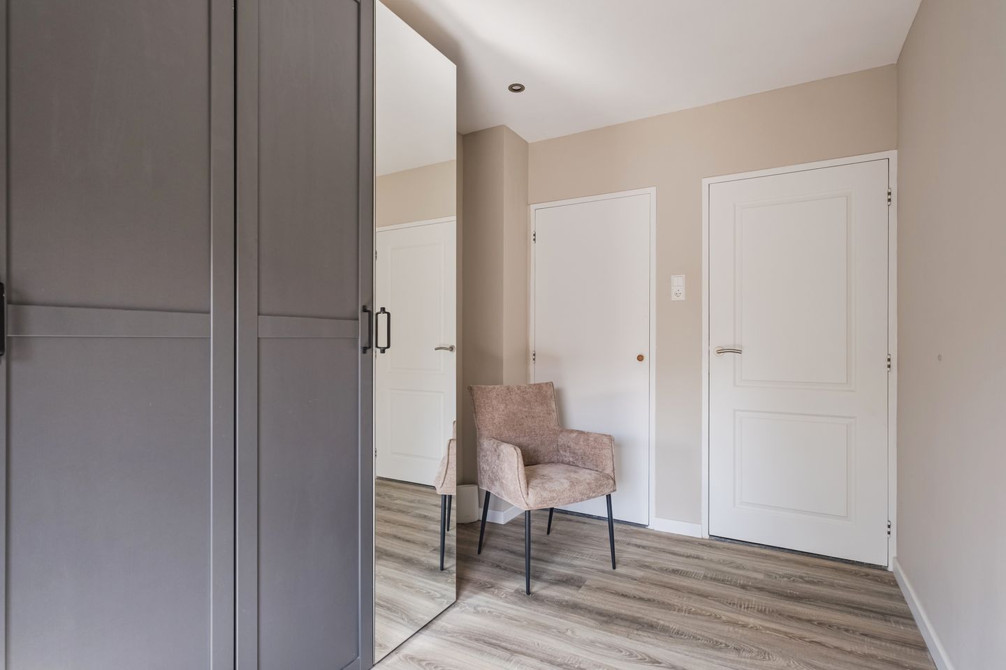 Photo 20 of Lindenstraat 9