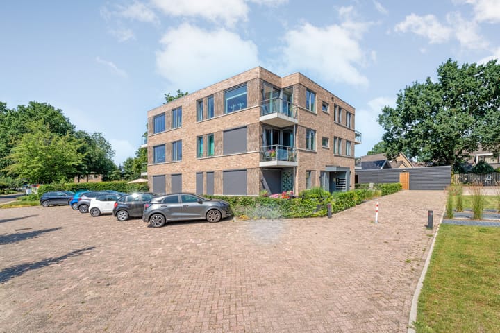 Foto 5 van Emmerweg 8-F