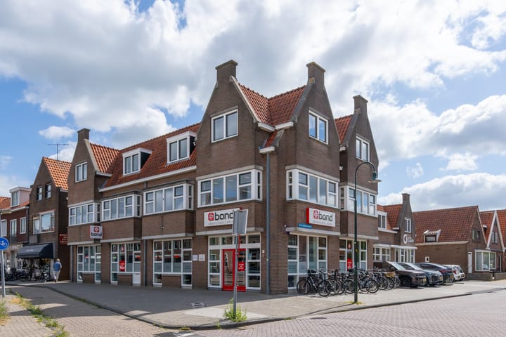 Prins Bernhardlaan 16, Volendam