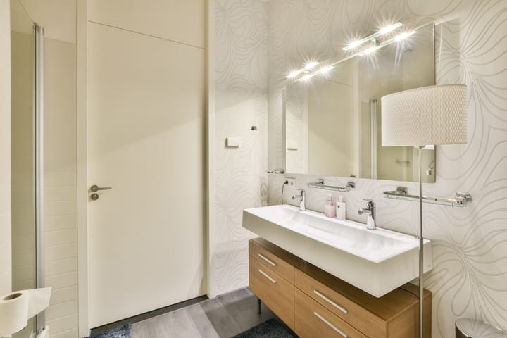 Appartement te huur: Gustav Mahlerplein 241, Amsterdam