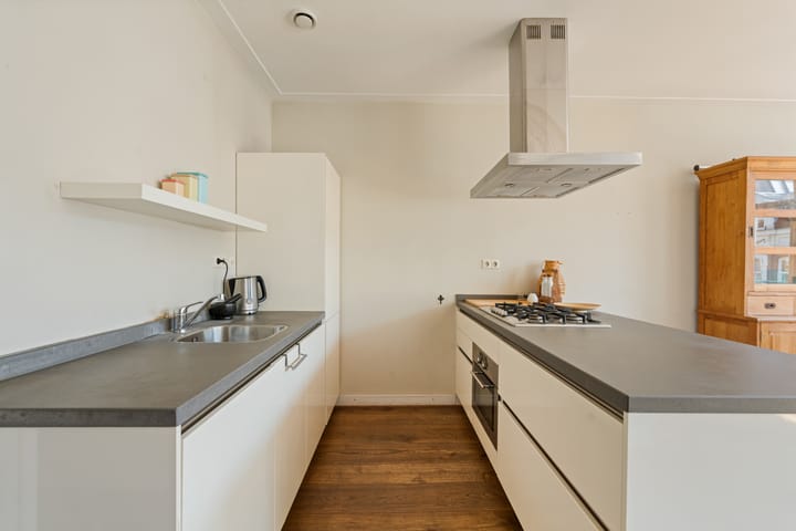 Appartement te huur: Tweede Jan van der Heijdenstraat 91C, Amsterdam