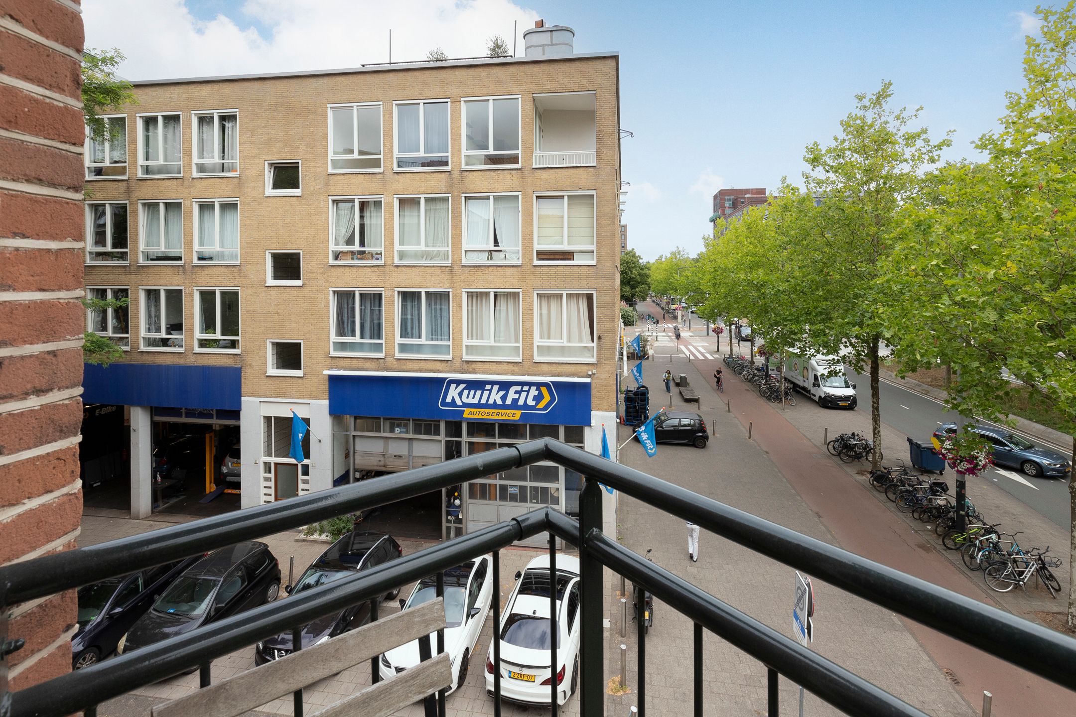 Photo 21 of Blasiusstraat 70-E