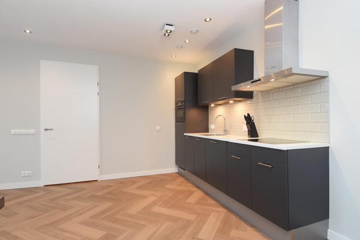 Appartement te huur: Escamplaan 888A, 'S-Gravenhage