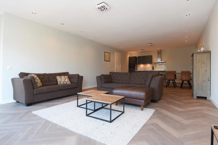 Appartement te huur: Escamplaan 888A, 'S-Gravenhage