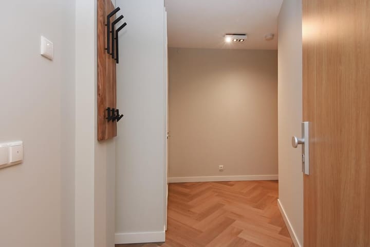 Appartement te huur: Escamplaan 888A, 'S-Gravenhage