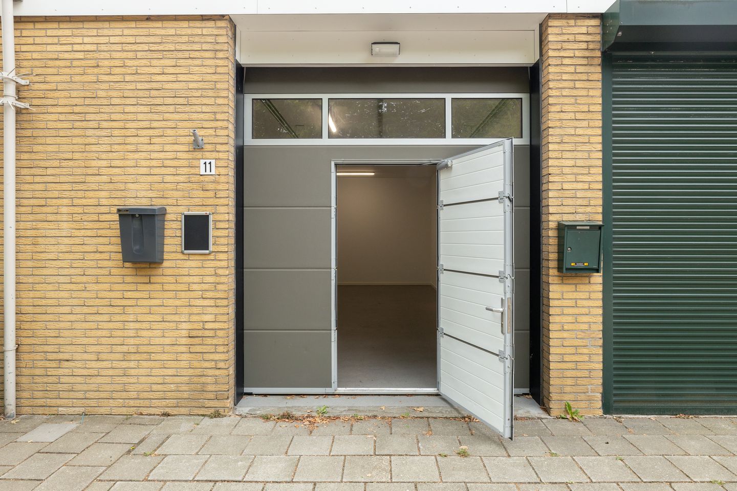 Bekijk foto 2 van Platanenstraat 11