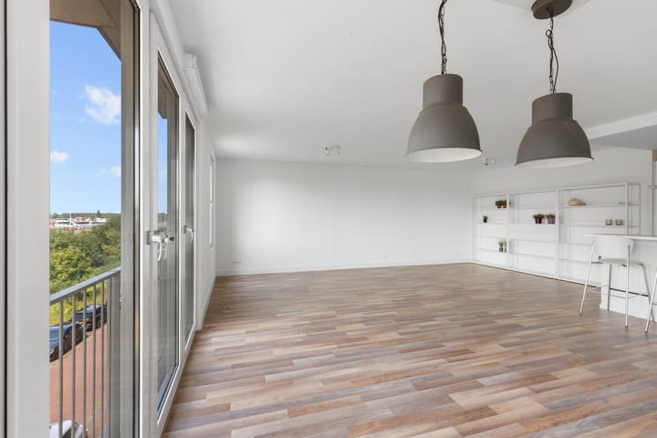 Studio te huur: Mary van der Sluisstraat 512, Amsterdam