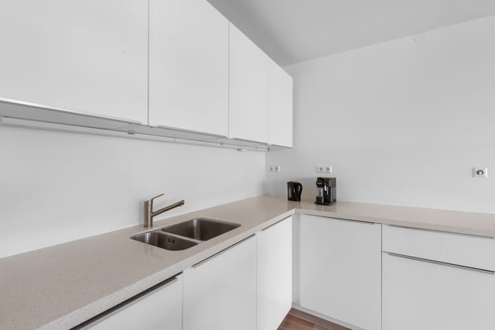 Studio te huur: Mary van der Sluisstraat 512, Amsterdam