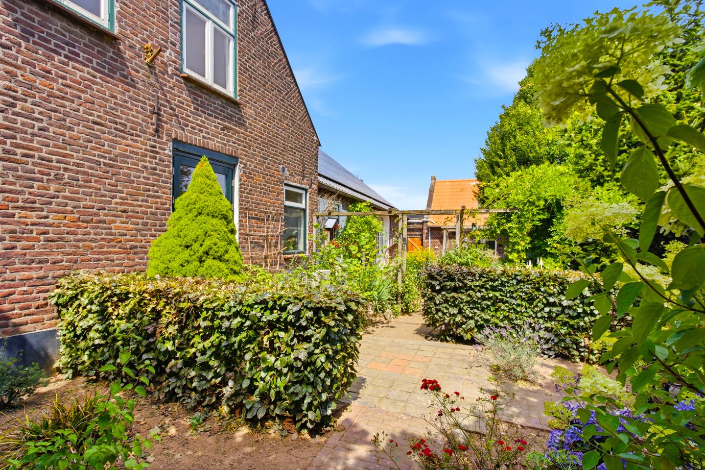 Foto 40 van Grotestraat 49