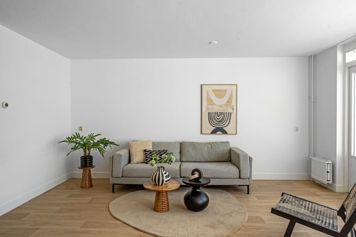 Tussenwoning te koop: Westkade 449, Huizen