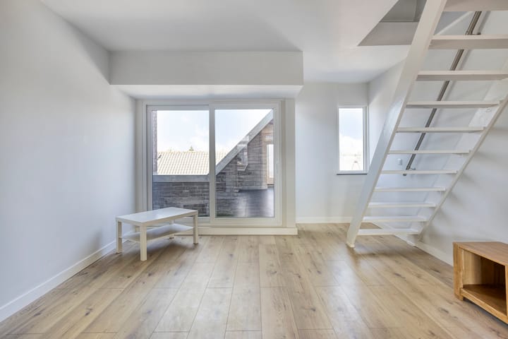 Studio te koop: Schootsestraat 93H, Eindhoven