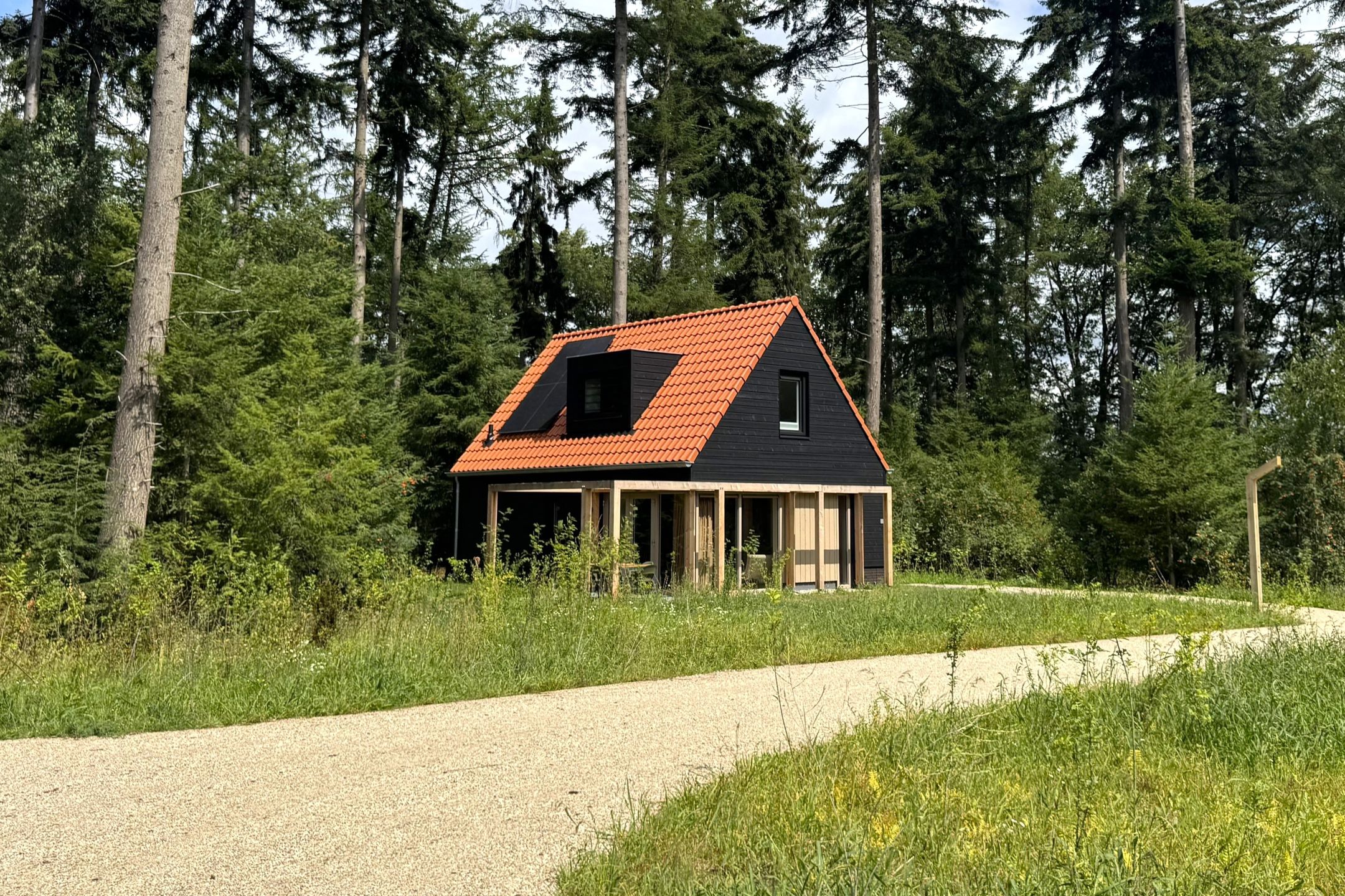 3-bedroom freehold villa in Rhenen — photo 3 of 5