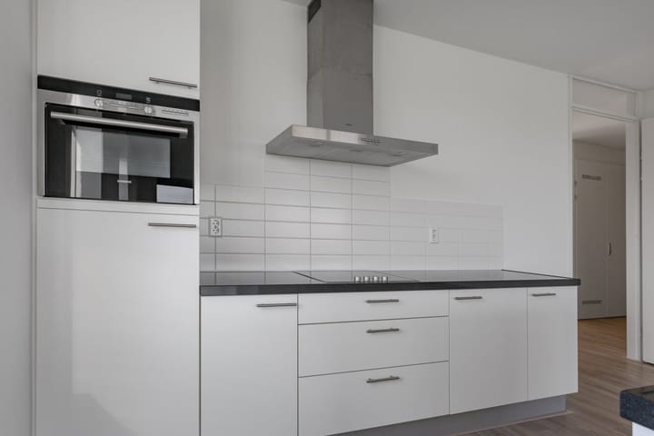 Appartement te huur: Fritz Dietrich Kahlenbergstraat 42A, Amsterdam