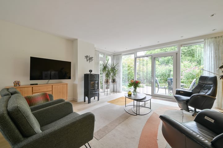 Hoekwoning te koop: Waterhoen 48, Mijdrecht