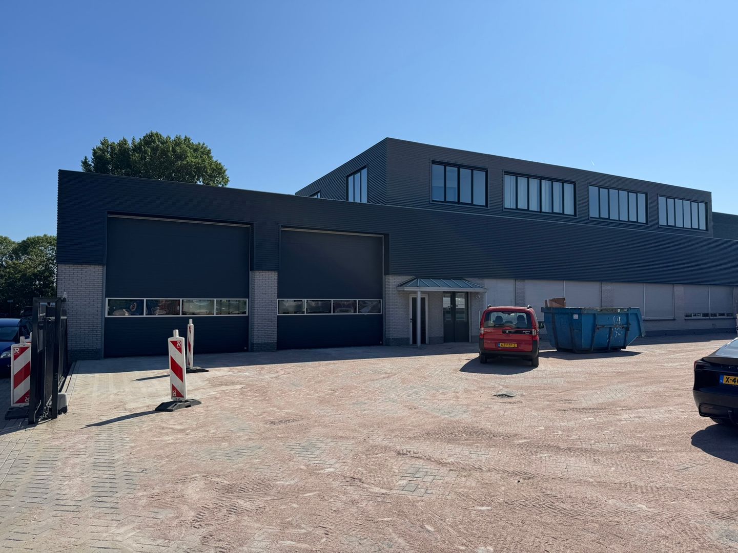 View photo 3 of Vlaardingweg 87