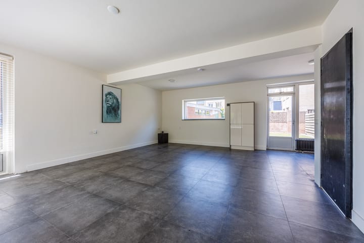 Twee-onder-één-kap te koop: St.Elisabethstraat 7, Grave