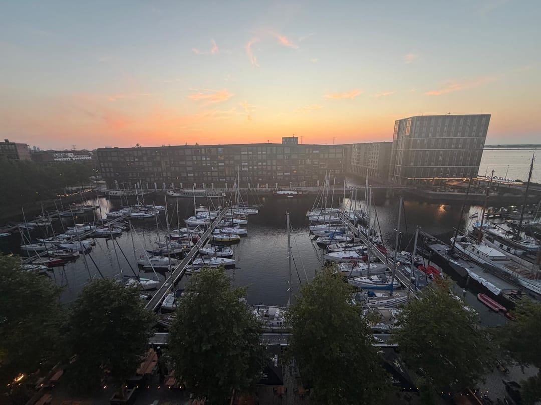 Foto 41 van Krijn Taconiskade 400