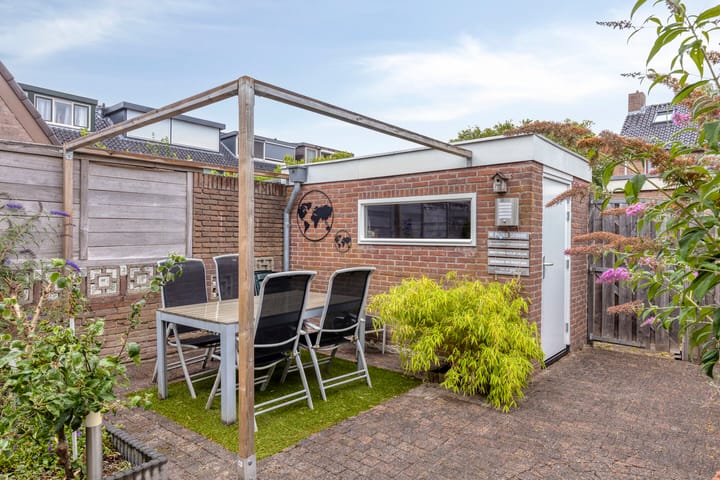 Tussenwoning te koop: Prof. Dr. Kramerslaan 5, Nieuwegein