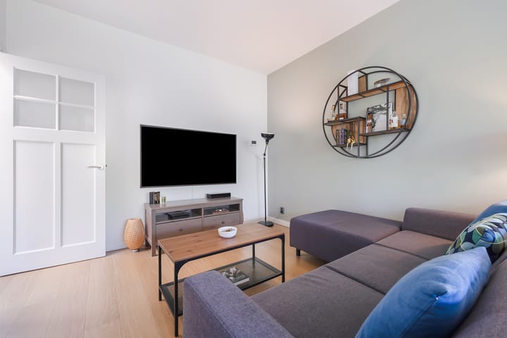 Appartement te koop: Juliana van Stolberglaan 275, 'S-Gravenhage