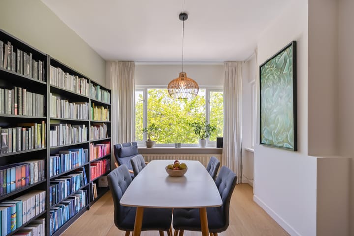 Appartement te koop: Juliana van Stolberglaan 275, 'S-Gravenhage