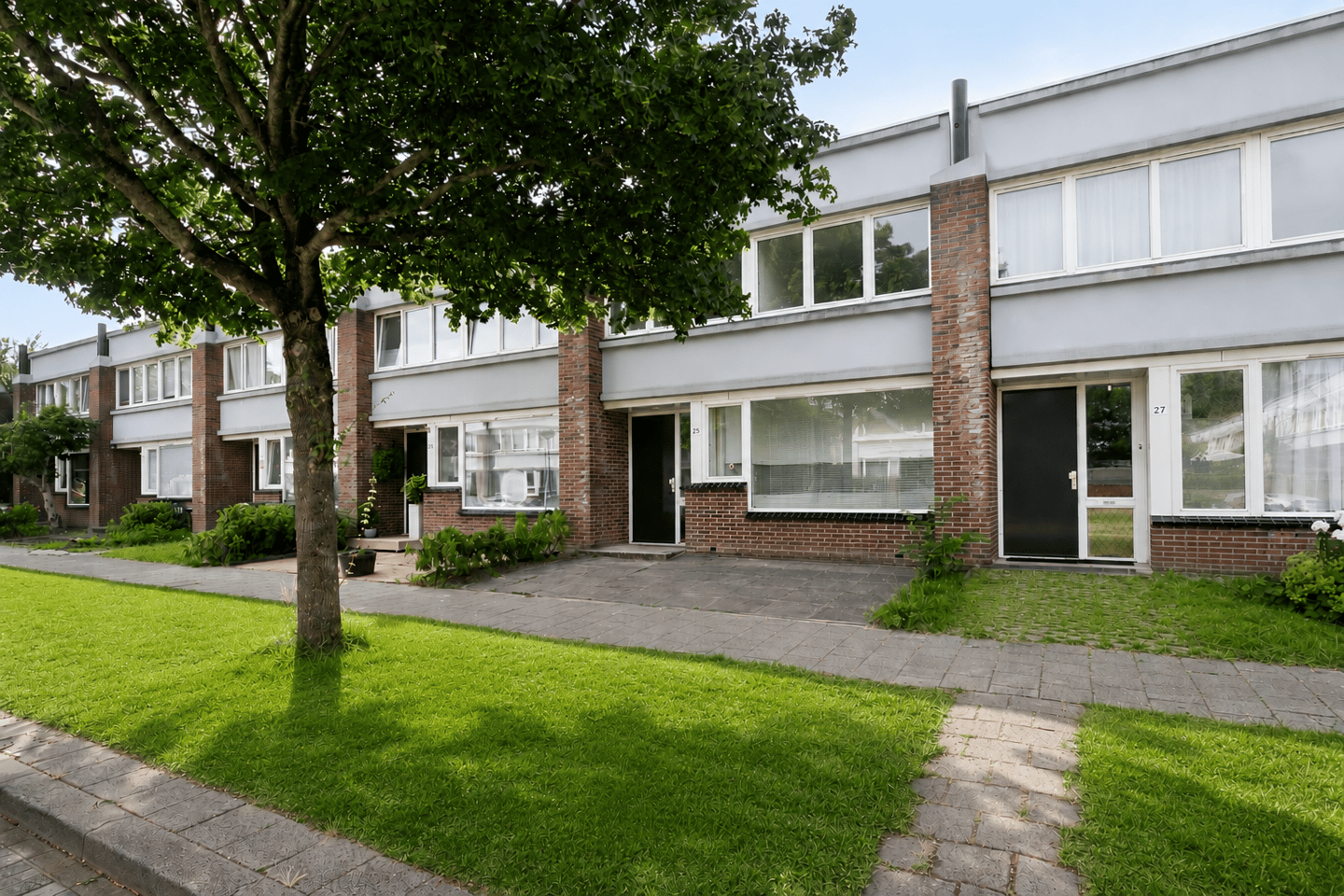 Foto 1 van Vlierbessenstraat 25