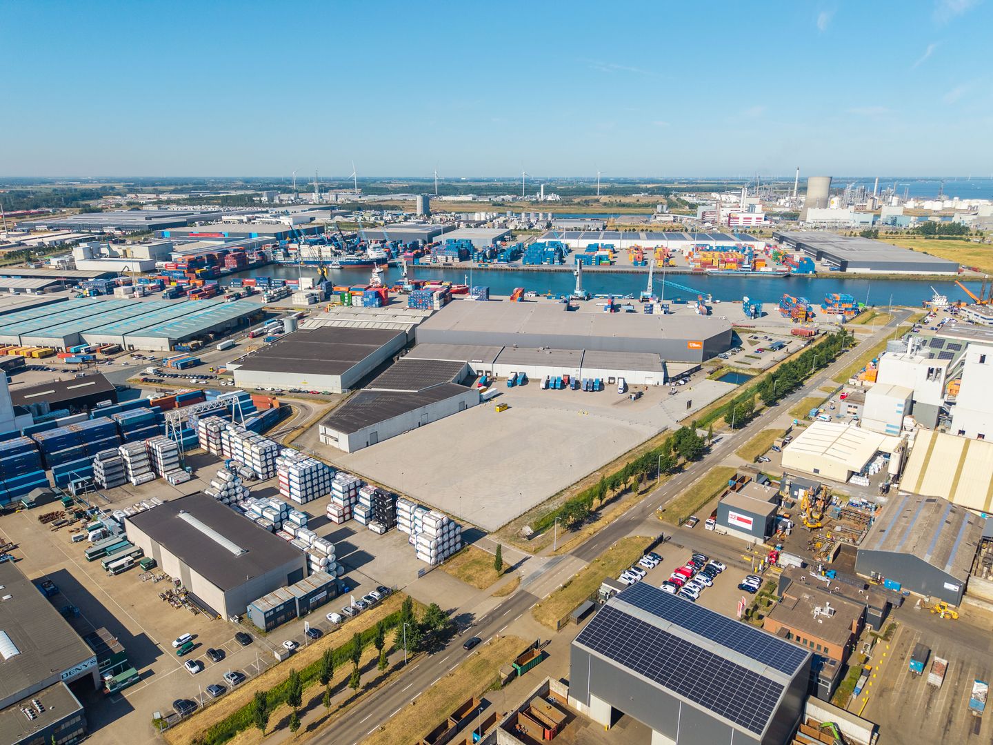 Bekijk foto 1 van Graanweg 15