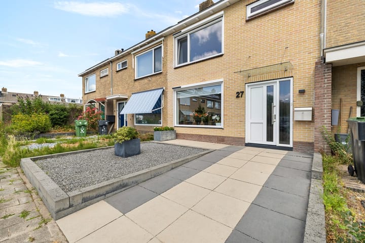 Tussenwoning te koop: Staringlaan 27, Heerhugowaard
