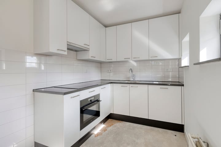 Appartement te huur: Henriette Ronnerstraat 122, Tilburg
