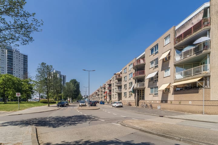 Appartement te koop: Drinkwaterweg 290, Rotterdam