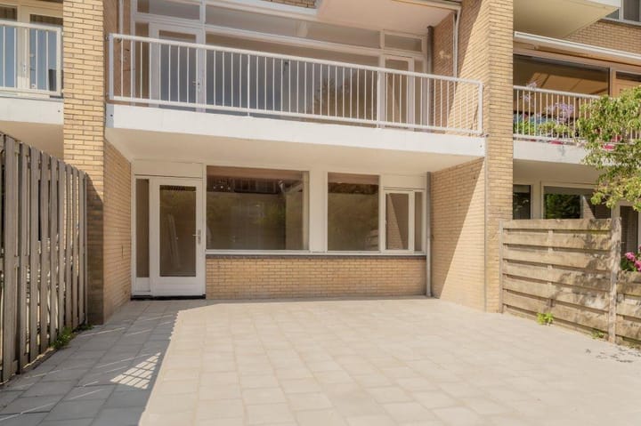 Hoekwoning te huur: Oostelijk Halfrond 96, Amstelveen