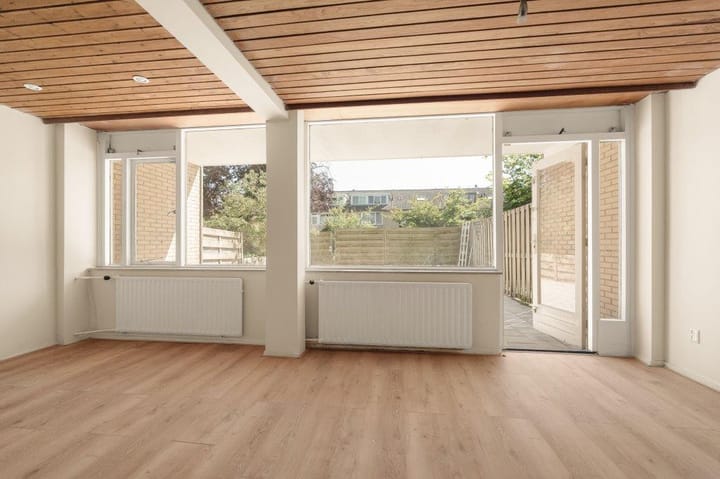 Hoekwoning te huur: Oostelijk Halfrond 96, Amstelveen