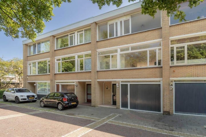 Hoekwoning te huur: Oostelijk Halfrond 96, Amstelveen