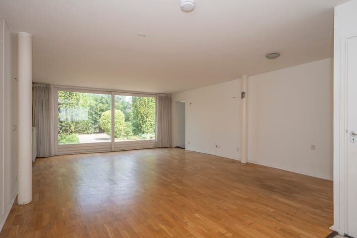Tussenwoning te koop: Praaglaan 48, Maastricht