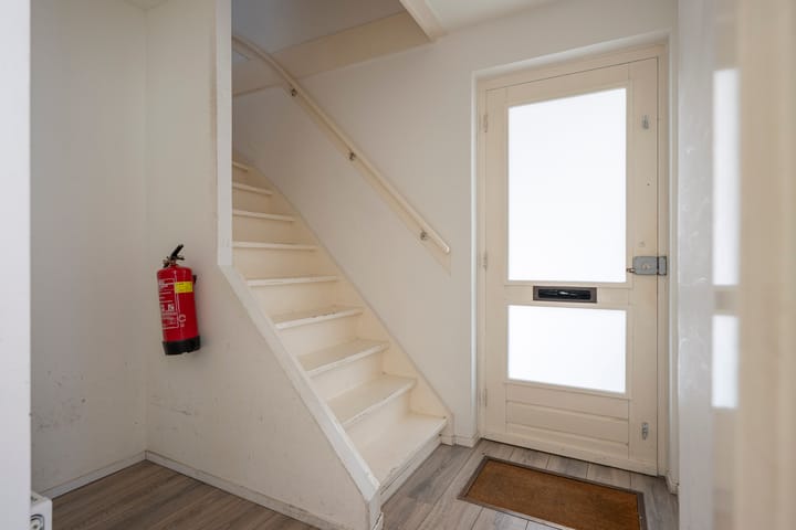 Tussenwoning te koop: Praaglaan 48, Maastricht
