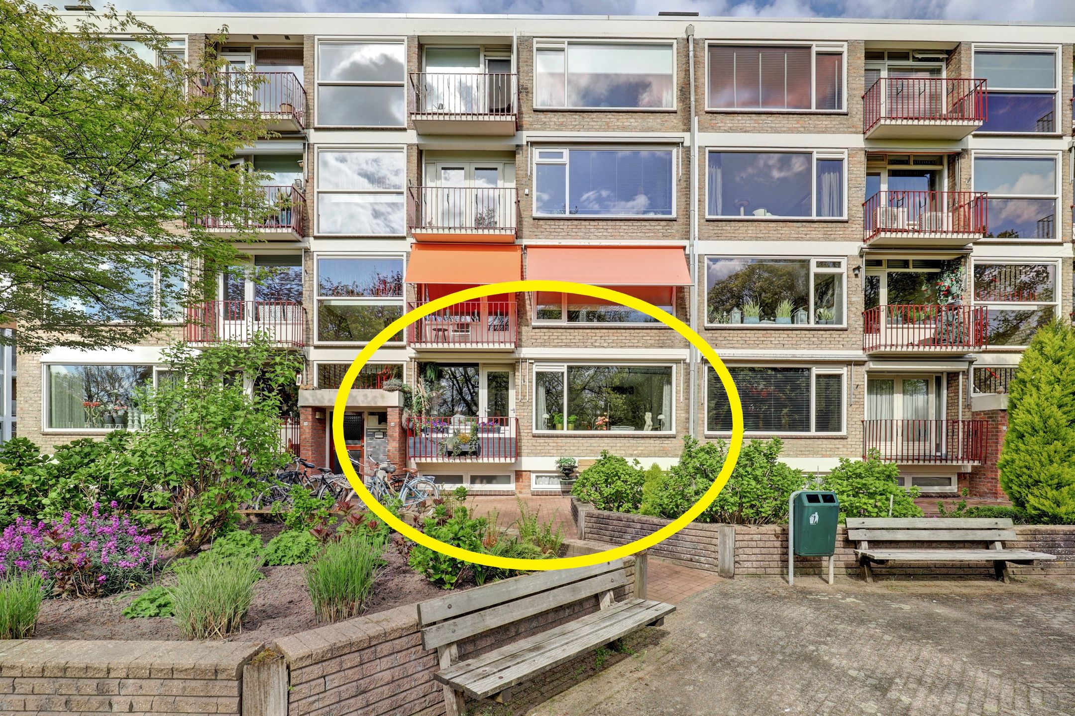 Photo 6 of Stadswal 34-A