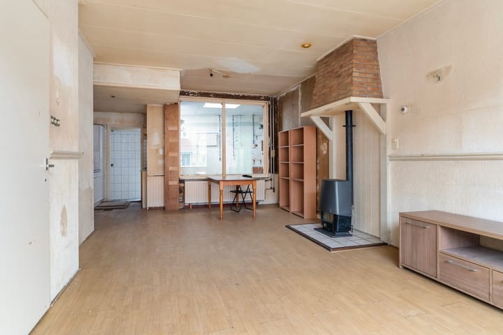 Tussenwoning te koop: CAMPERSTRAAT 31, Leeuwarden