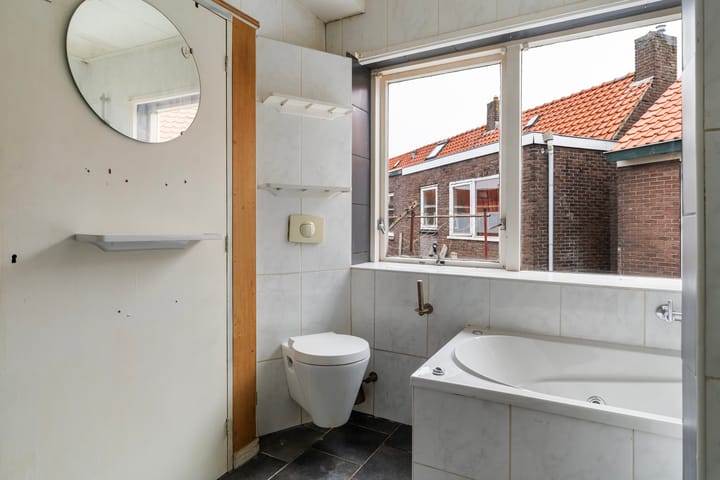 Tussenwoning te koop: CAMPERSTRAAT 31, Leeuwarden