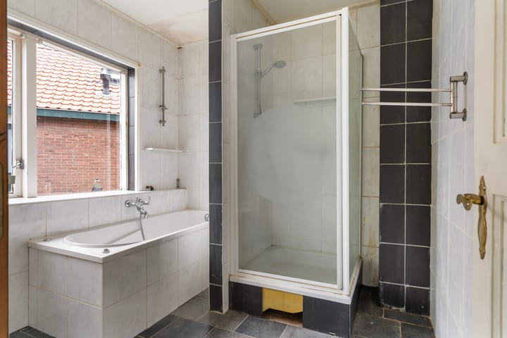 Tussenwoning te koop: CAMPERSTRAAT 31, Leeuwarden
