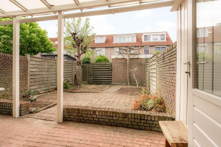 Tussenwoning te huur: Lantaarnopsteker 35, Amstelveen