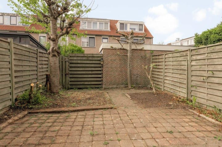 Tussenwoning te huur: Lantaarnopsteker 35, Amstelveen