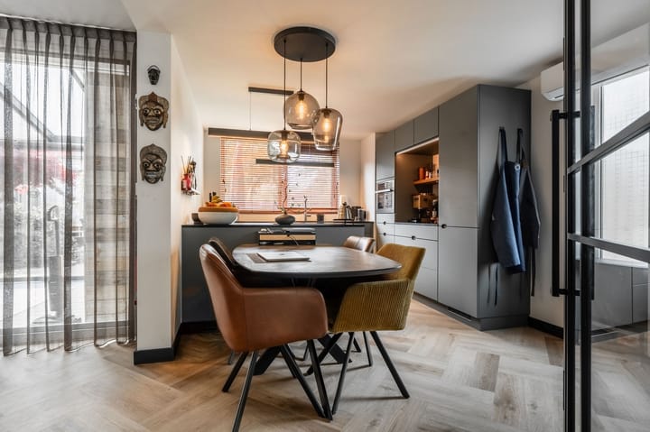 Hoekwoning te koop: Benny Goodmanstraat 31, Almere