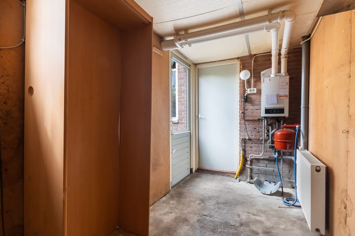 Tussenwoning te koop: Oleanderstraat 37, Hoogeveen